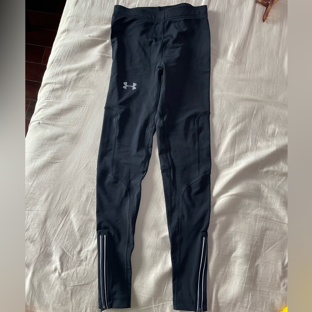 Under Armour UA legging under layer side zip